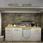 White House Luxury דירה *