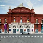 White House Luxury * Bari