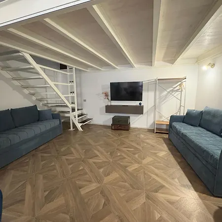 White House Luxury Διαμέρισμα Μπάρι